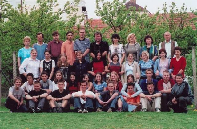 9.tda a uitel 2003/2004 zvtit